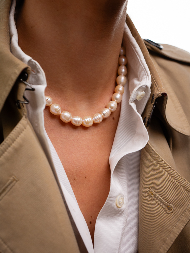 jackie-pearls-necklace-luj-paris-jewels 1